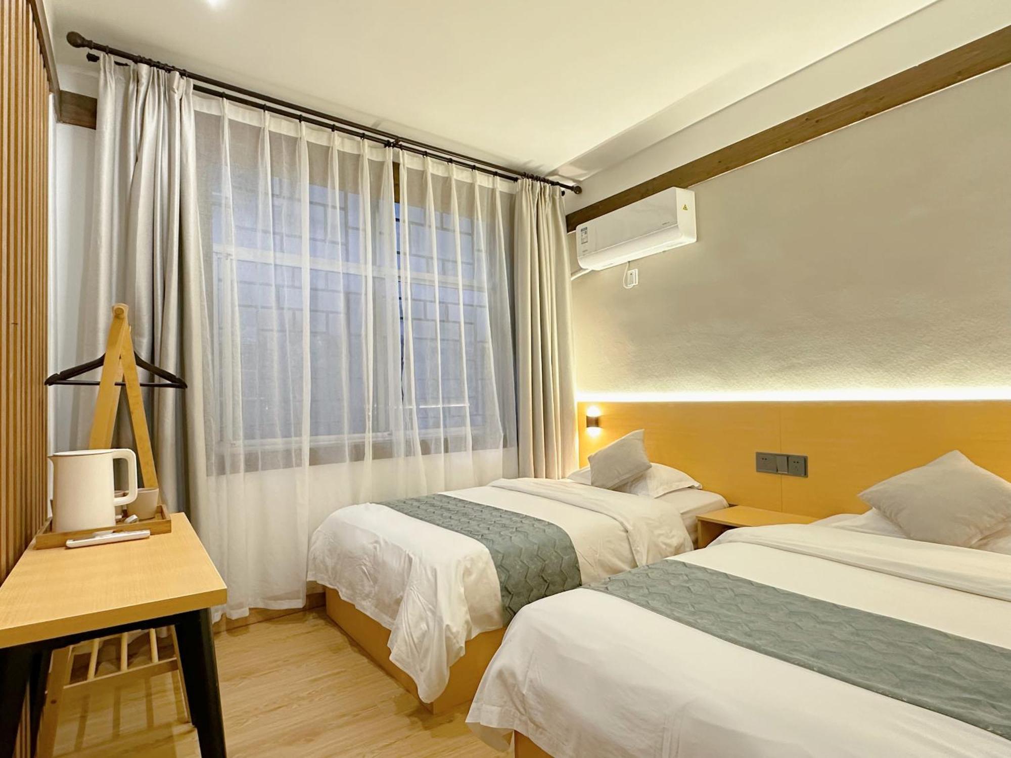 Hotel Hemu House à Fenghuang Extérieur photo